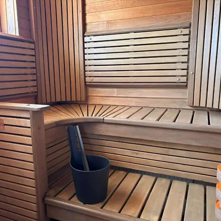 Daire And Spacious For 5 With Sauna Kokkola (Karleby)